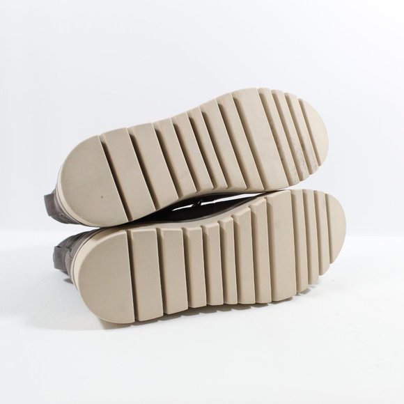 Caslon Henley Water Resistant Lace-Up Bootie - Gray 7M - Picture 4 of 5